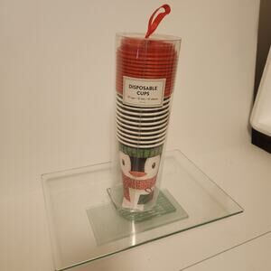 NIP Disposable cups with lids Christmas 12 count